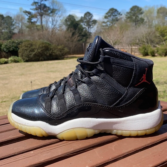Jordan Other - Air Jordan 11 Retro 72-10 Sneakers Size 6Y